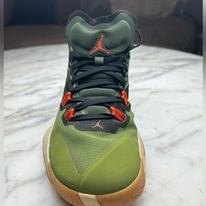 Jordan Zion 1 Let’s Dance Sz 9 Men’s basketball sneakers